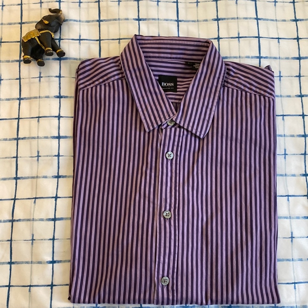 Hugo boss button down shirt regular fit large